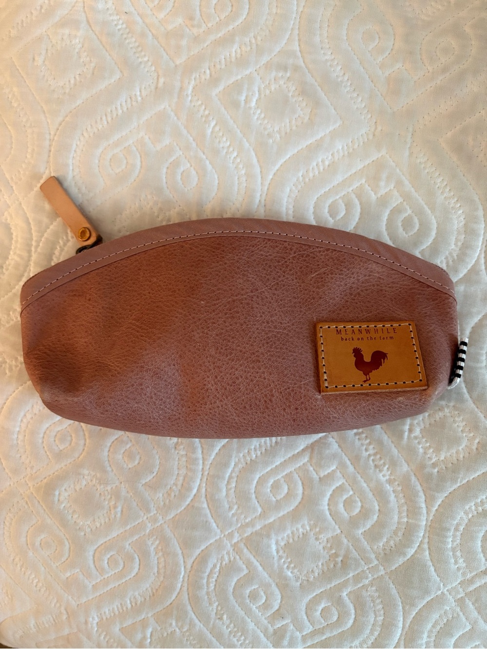 Meanwhile Rose Leather Cosmetic Bag